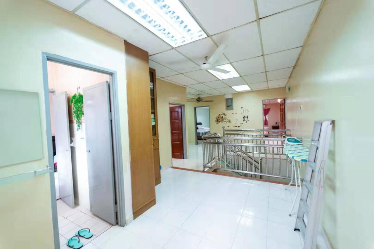 Star Light Homestay Sitiawan Buitenkant foto
