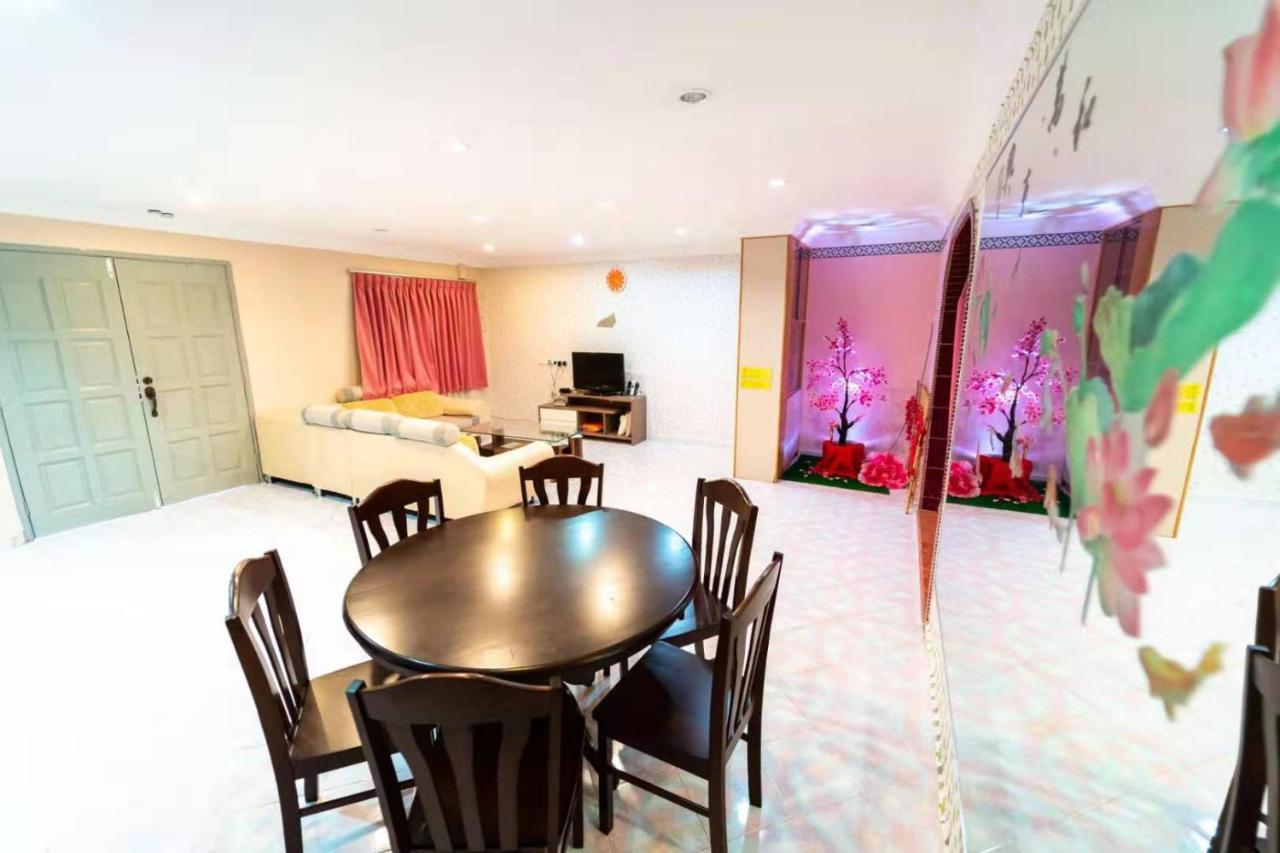 Star Light Homestay Sitiawan Buitenkant foto