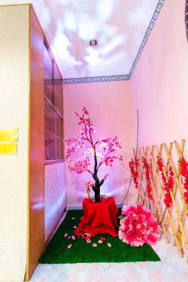 Star Light Homestay Sitiawan Buitenkant foto