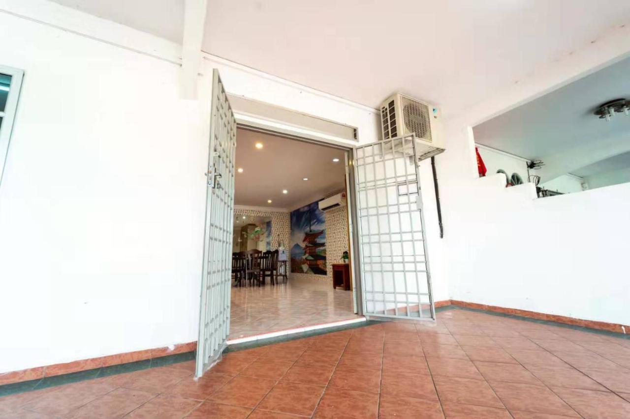 Star Light Homestay Sitiawan Buitenkant foto